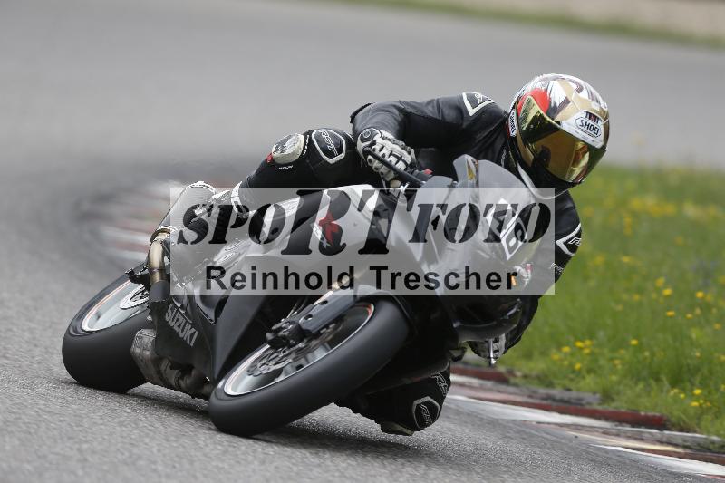 /37 28.07.2025 Dunlop Ride und Test Day ADR/Trackday Erfahren gelb Trackday schnell  rot/46